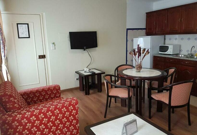 침실 2개 아파트, De Moura