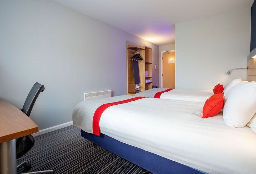 标准间, Holiday Inn Express Dunfermline, An Ihg