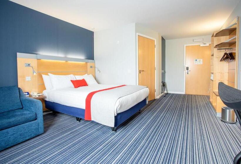身障者適用スタンダードルーム, Holiday Inn Express Dunfermline, An Ihg