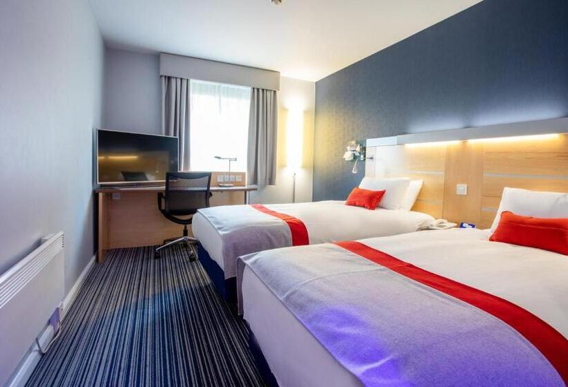 标准间, Holiday Inn Express Dunfermline, An Ihg
