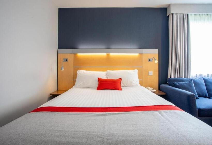 标准间, Holiday Inn Express Dunfermline, An Ihg