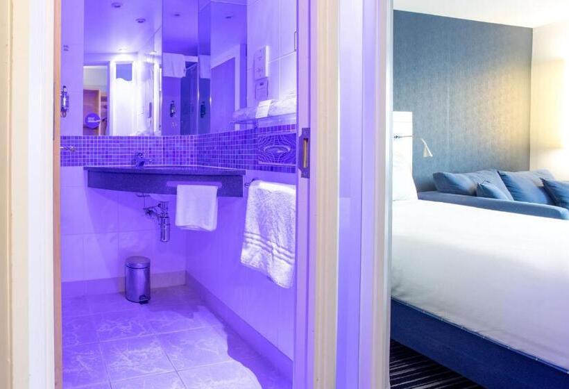 标准间, Holiday Inn Express Dunfermline, An Ihg