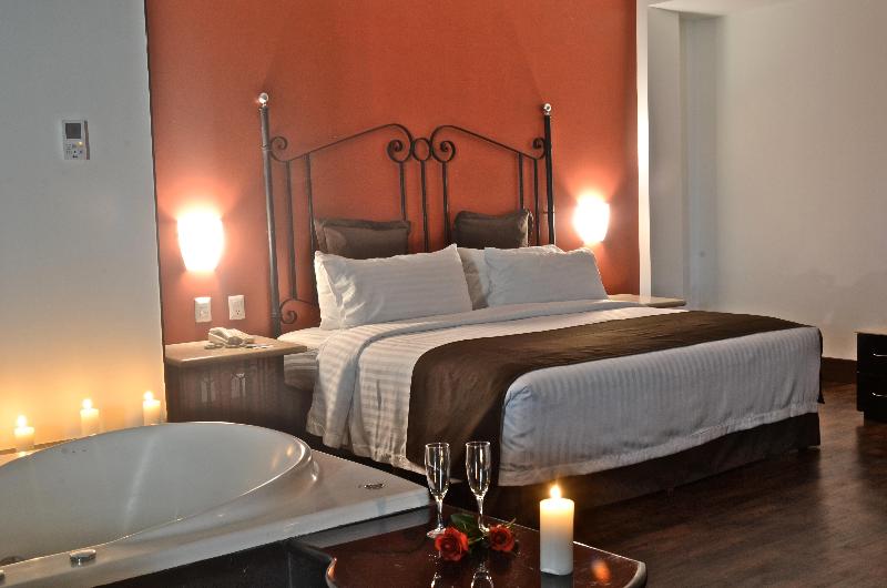 Suite Lit King, Holiday Inn Hotel & Suites Centro Historico, An Ihg