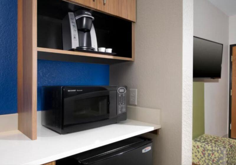 Номер Стандарт Вид на Море, Natalina