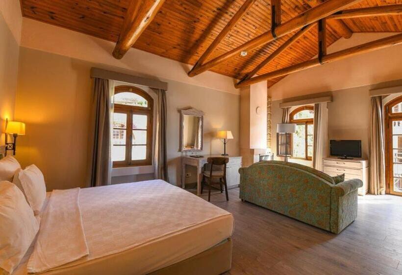 اتاق اساندارد با چشمانداز جانبی به دریا, Patara Prince Hotel & Resort Special Category