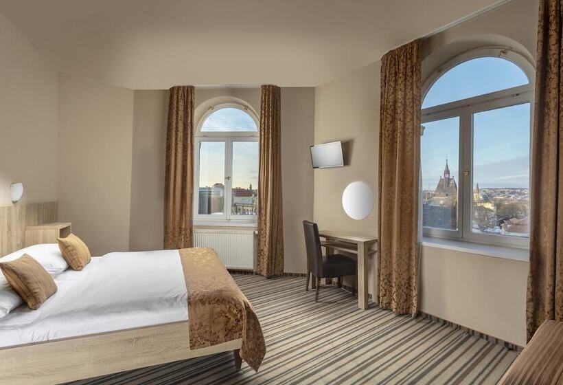 اتاق استاندارد یک نفره, Prague Centre Plaza