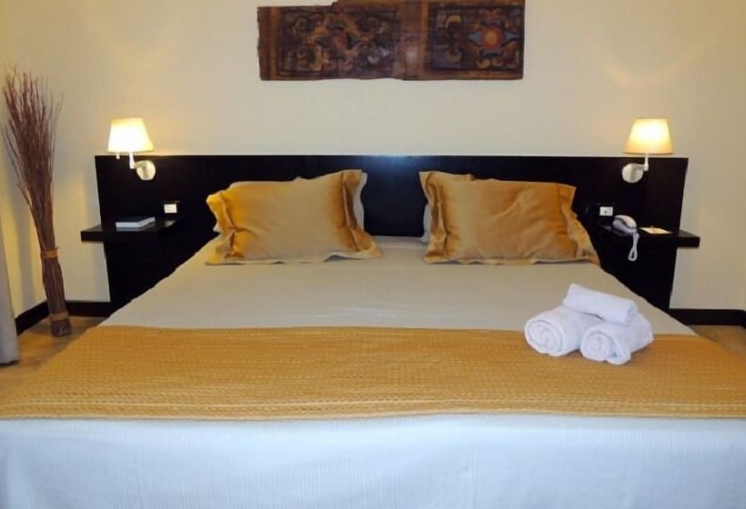 豪华房间, Ucciardhome