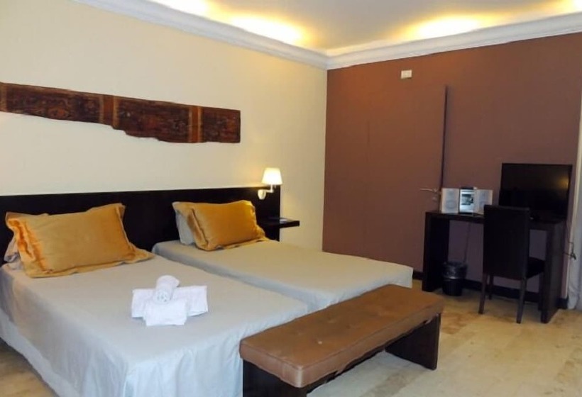 豪华房间, Ucciardhome