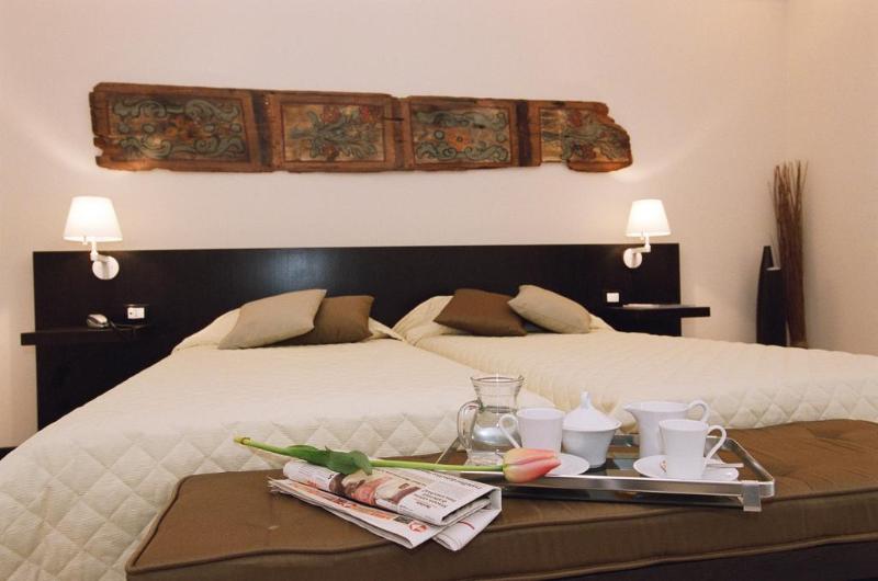 古典房间, Ucciardhome