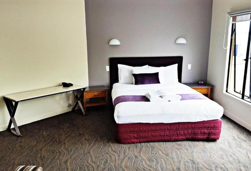 اتاق استاندارد, Auckland Airport Kiwi