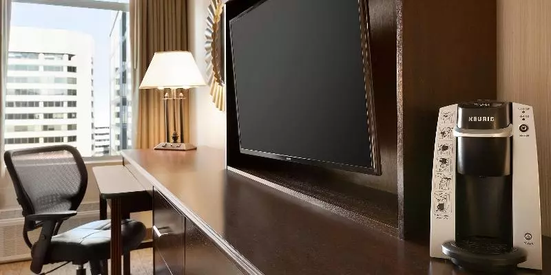 キングサイズベッドのスタンダードルーム, Crowne Plaza Crystal City Washington, D.c., An Ihg