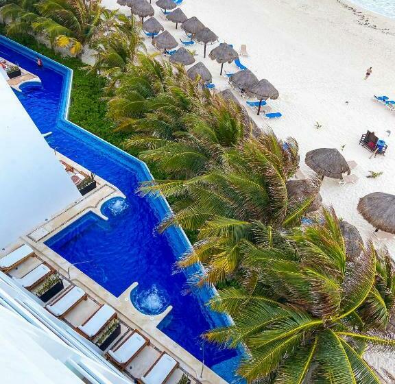 סוויטת ג'וניור, Flamingo Cancun - All Inclusive