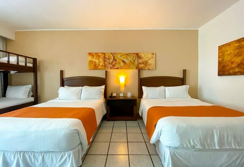 家庭间, Flamingo Cancun - All Inclusive