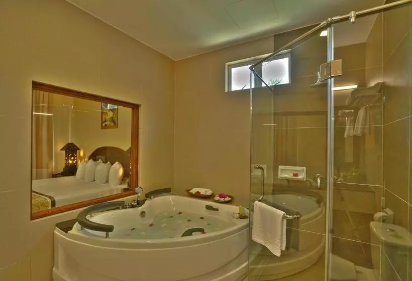 سوییت خانوادگی, The Frangipani Langkawi Resort & Spa