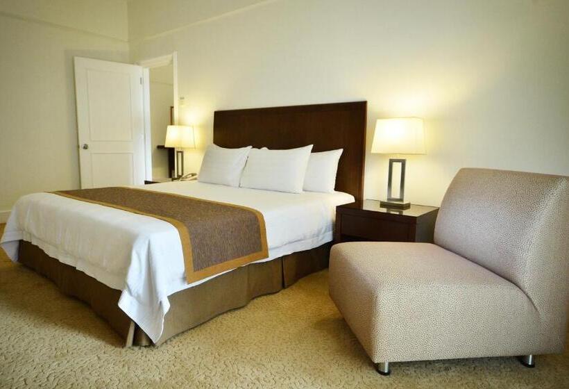 1 Bedroom Premium Apartment, Perdana Kuala Lumpur City Centre