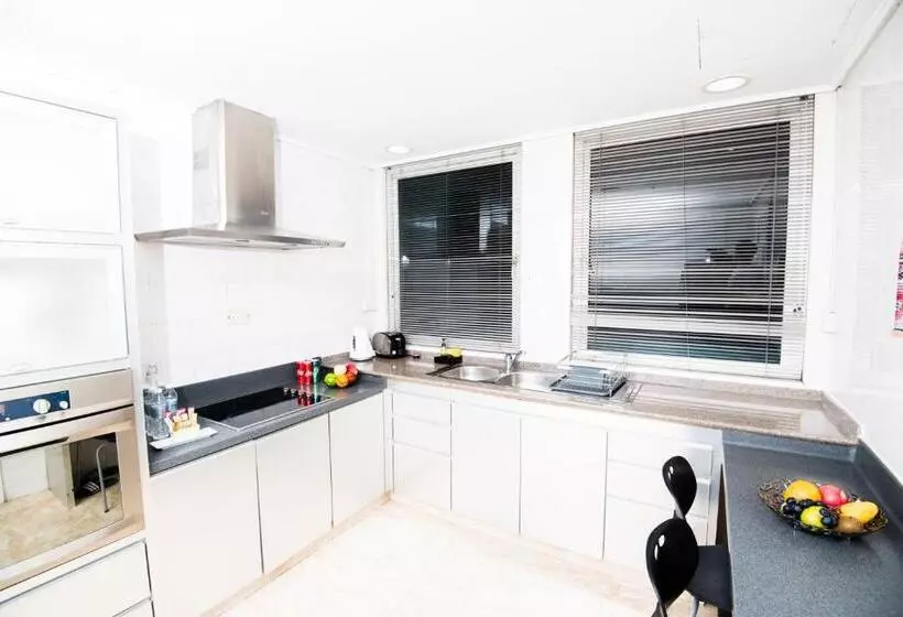 3 Bedroom Apartment, Perdana Kuala Lumpur City Centre