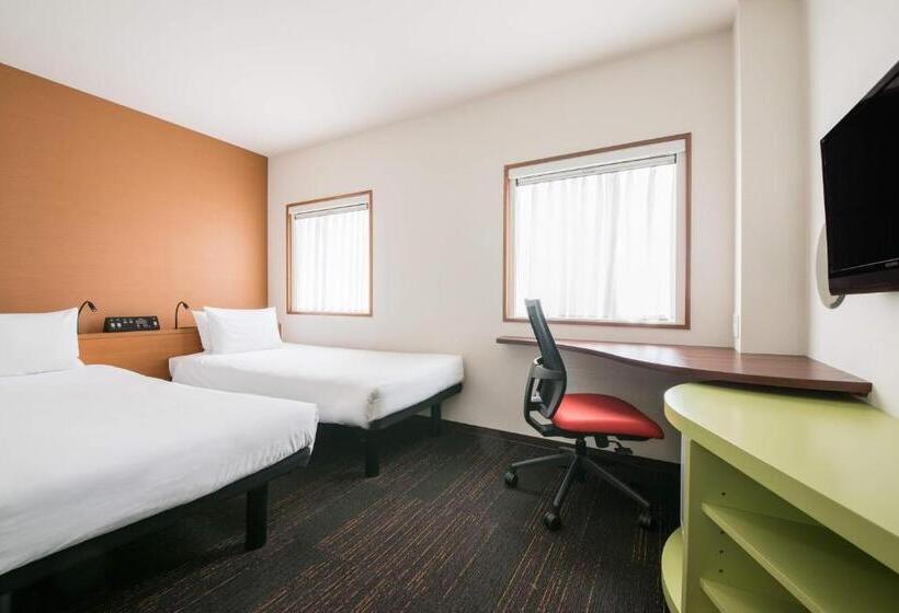 Superior Oda, The B Akasaka