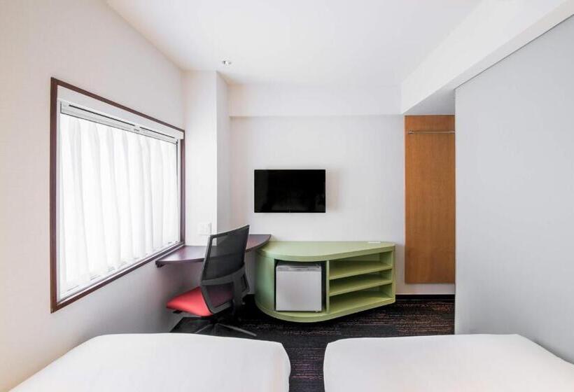 Standart Oda, The B Akasaka