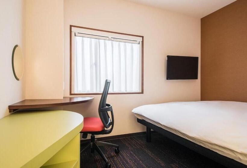 Standart Oda, The B Akasaka