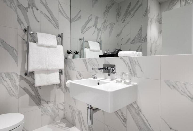 キングサイズベッドのスタンダードルーム, The Melbourne