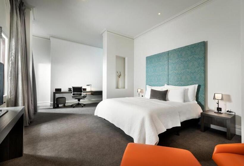 스위트 킹사이즈 침대, The Melbourne
