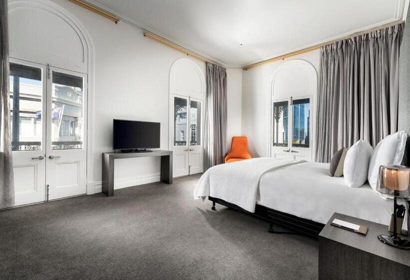 キングサイズベッドのスイートルーム, The Melbourne