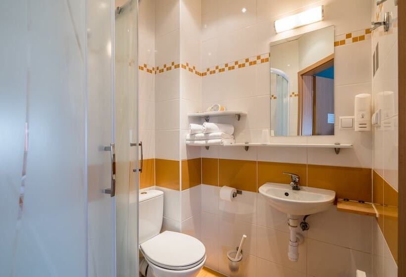 스탠다드 싱글 룸, Weiser