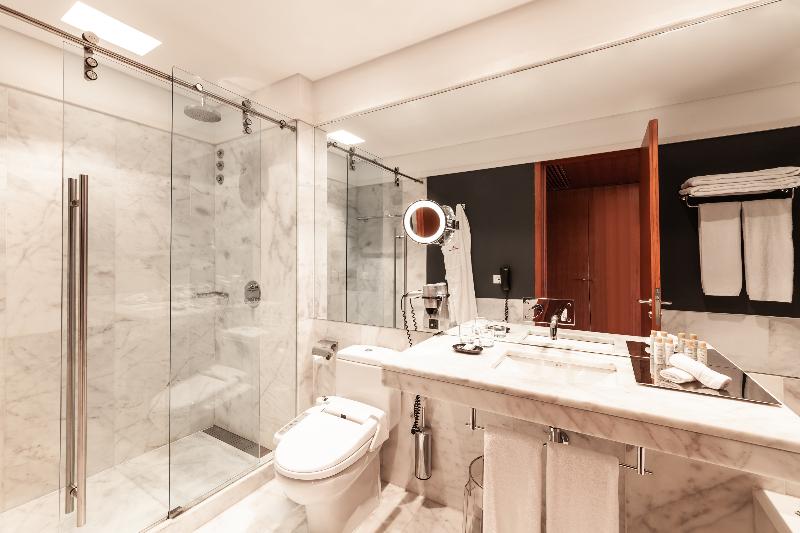 اتاق لوکس, Convento Do Espinheiro, Historic Hotel & Spa
