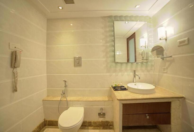 Номер Superior, Goldfinch Hotel Bangalore