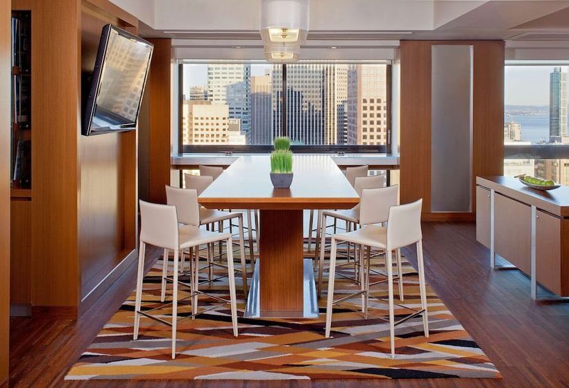 غرفة كلوب, Grand Hyatt San Francisco Union Square