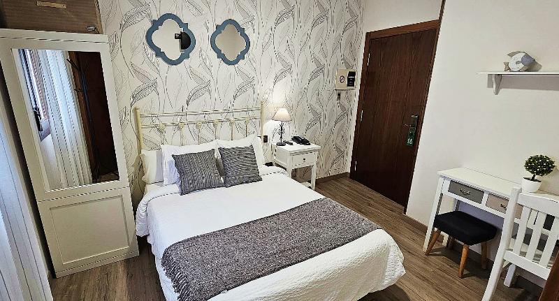 标准单人间, Medina De Toledo