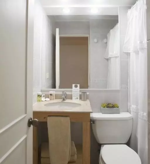 آپارتمان 2 خوابه با چشمانداز دریا, Mr Mar Suites