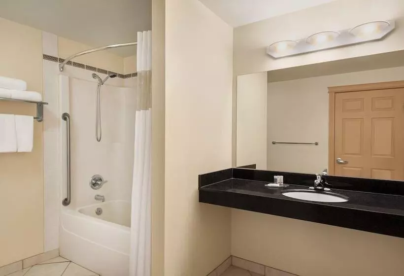 اتاق استاندارد, Nova Inn Yellowknife