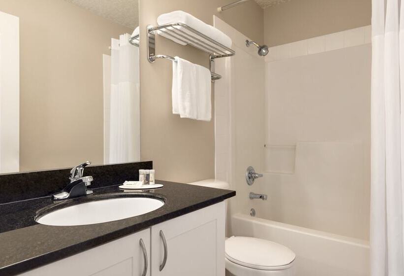 غرفة قياسية, Nova Inn Yellowknife