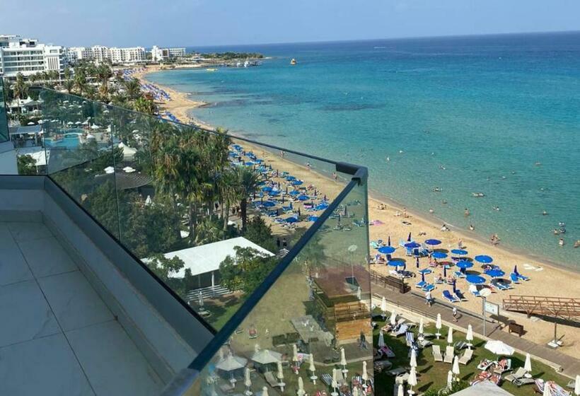 Номер Стандарт Вид на Море, Silver Sands Beach