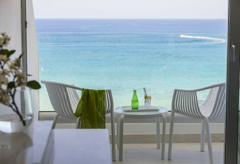 스탠다드 룸 바다 전망, Silver Sands Beach