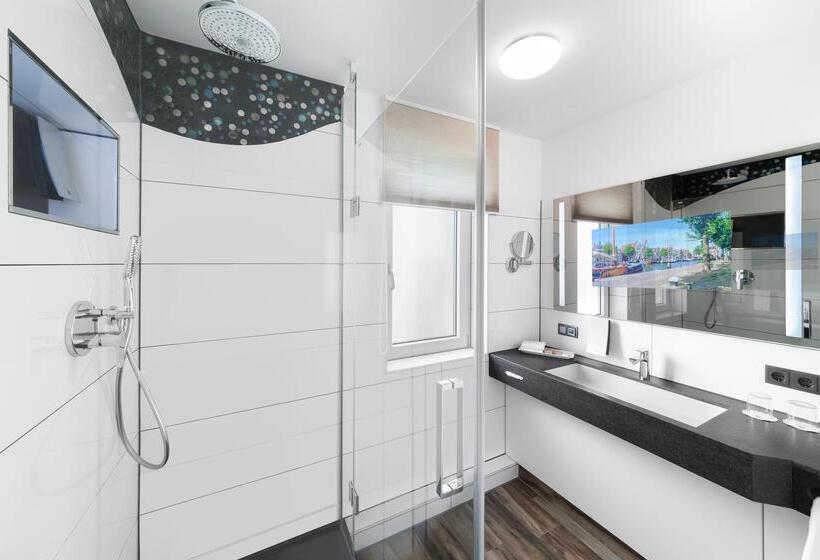 수피리어 룸, Sisuites