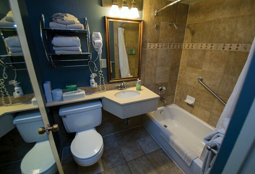 Номер Стандарт 2 Двуспальные Кровати, Thunderbird Lodge   Inside The Park