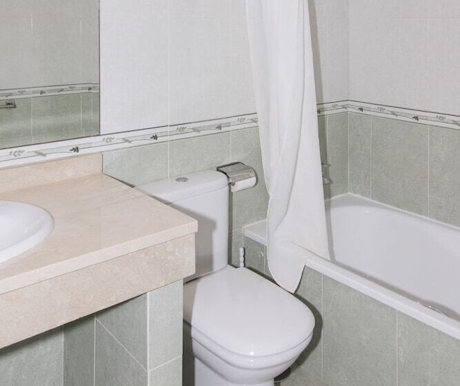 סטודיו סטנדרט עם נוף צדדי לים, Don Juan Beach Resort