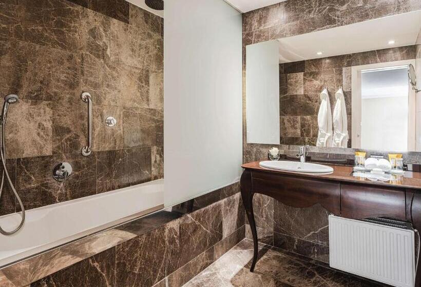 デラックスルーム, Anantara New York Palace Budapest   A Leading Hotel Of The World