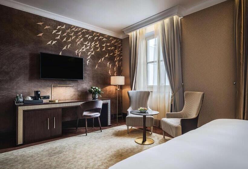 デラックスルーム, Anantara New York Palace Budapest   A Leading Hotel Of The World