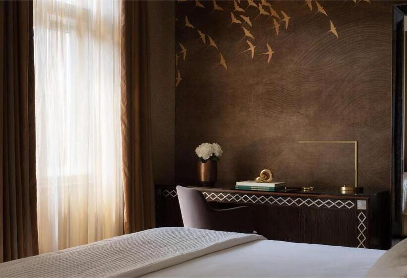 デラックスルーム, Anantara New York Palace Budapest   A Leading Hotel Of The World
