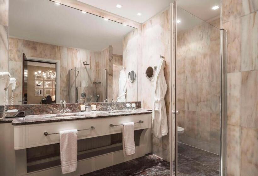프리미엄 룸, Anantara New York Palace Budapest   A Leading Hotel Of The World
