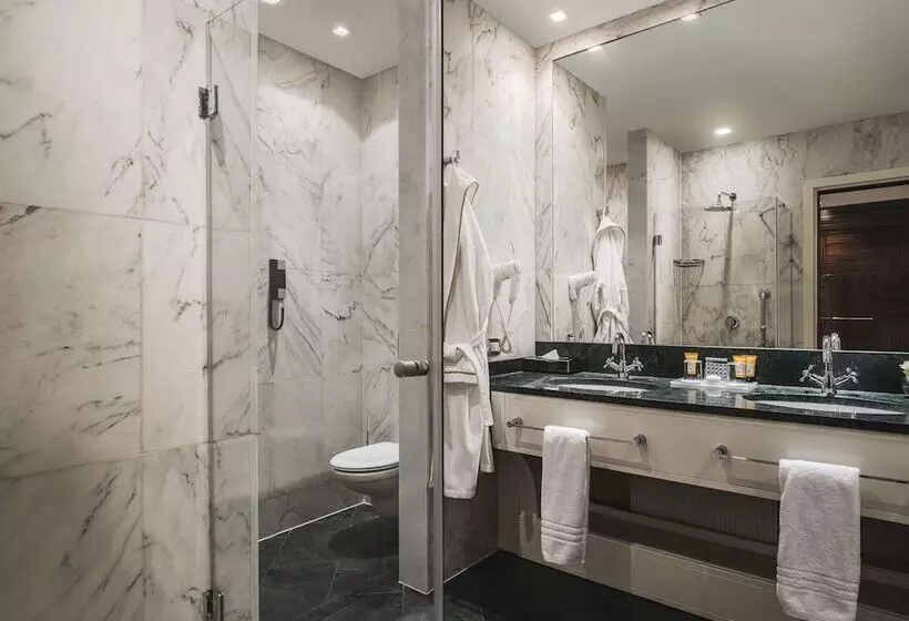 テラス付きジュニアスイート, Anantara New York Palace Budapest   A Leading Hotel Of The World
