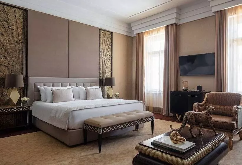 テラス付きジュニアスイート, Anantara New York Palace Budapest   A Leading Hotel Of The World