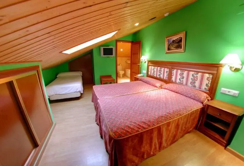 اتاق استاندارد سه نفره, Balneario Parque De Cazorla