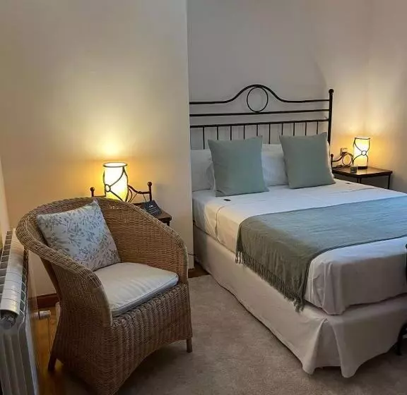 اتاق اکونومی, Corzo