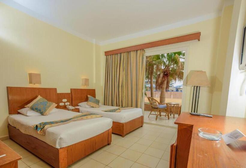 اتاق استاندارد, Empire Beach Aqua Park