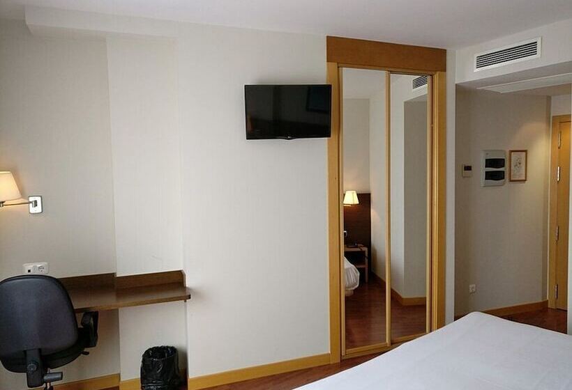 اتاق سوپریور, Palacio Congresos