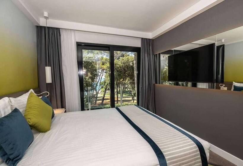 침실 2개 스위트, Park Plaza Arena Pula